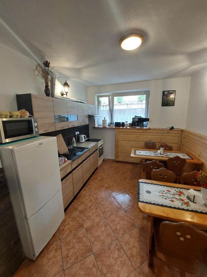 זקופאנה Hostel & Apartments U Florka 2 מראה חיצוני תמונה